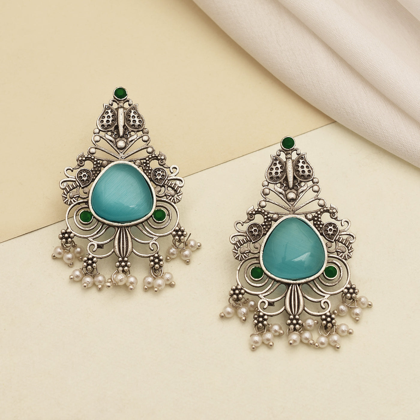 Naisha Dangler Earrings