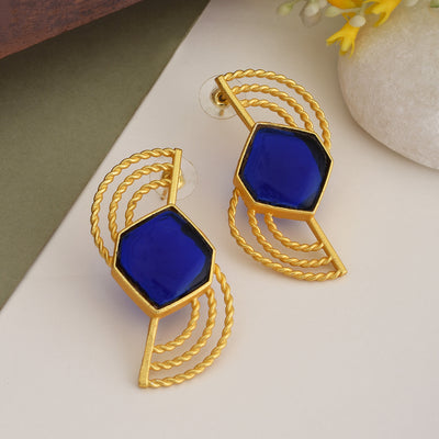 Yashi Twisted Contemporary Stud Earrings