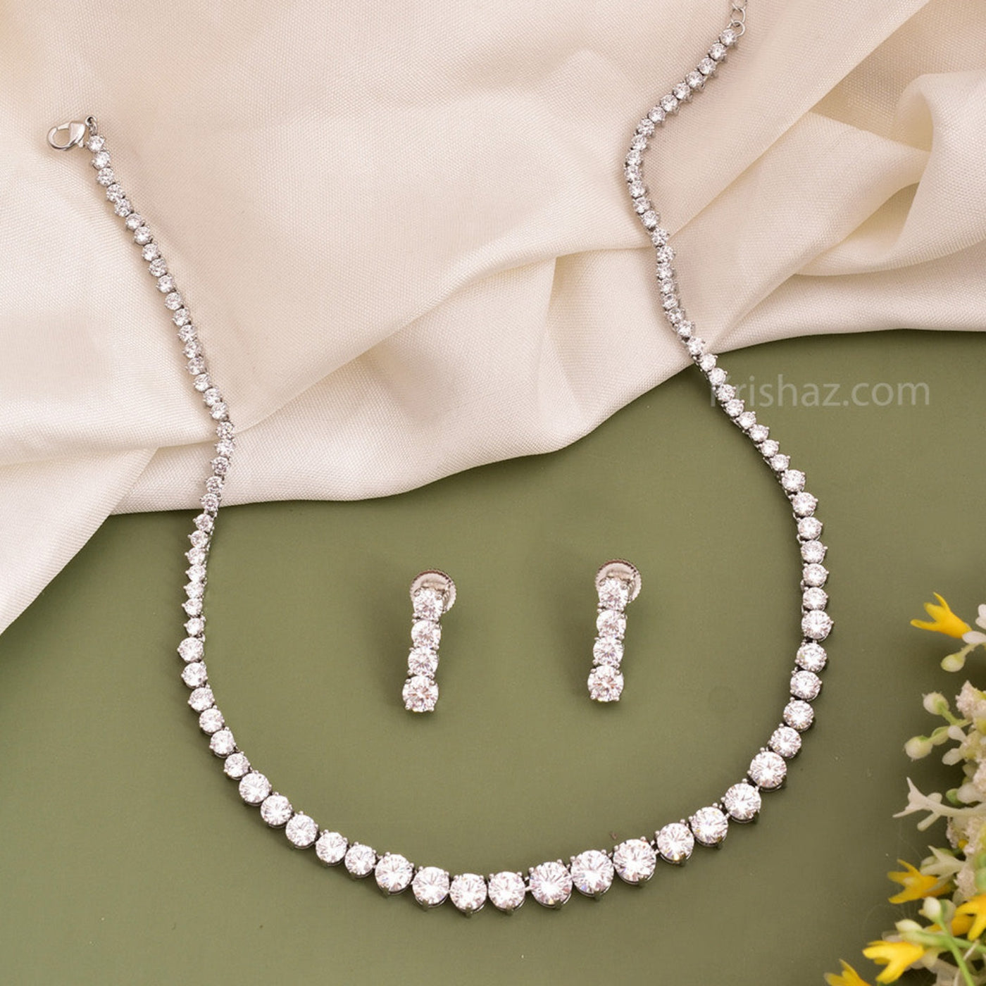 William Solitaire Look Rhodium Plated Necklace With Matching Earrings